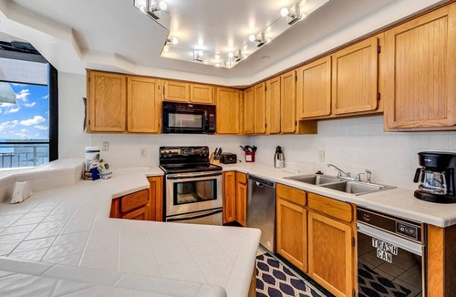 Garden City Condo | *20% Off New Summer 2026 Bookings*