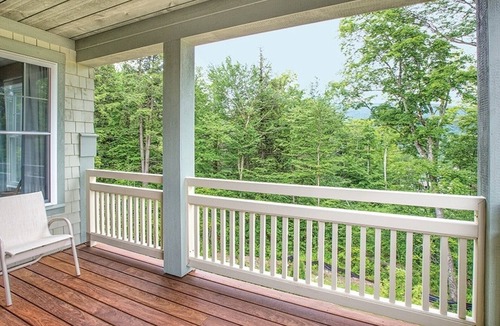 Jeffersonville Condo | 2br Mountain Escape Smugglers' Notch PMBN
