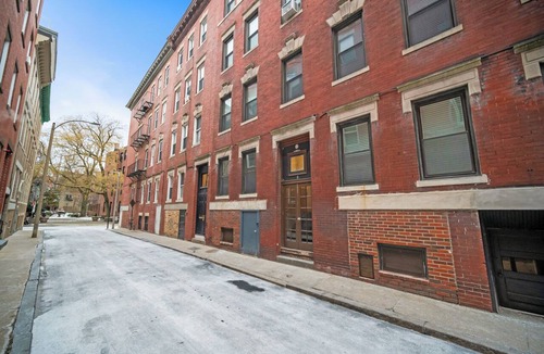 North End Apartment | 2brm/1bath heart of North End Boston