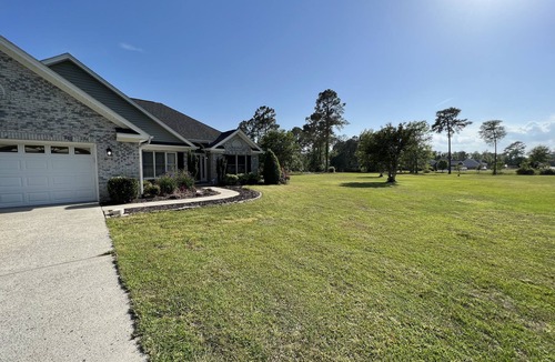 Longs Villa | 3 bedroom, private heated pool, hot tub & less than 20 minutes from the beaches!
