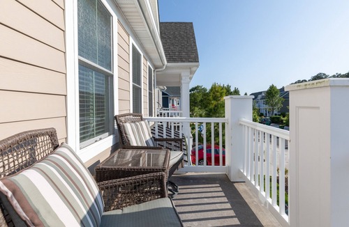 Bayside House | 3 Bedroom Townhouse in Amenity Rich Bayside Resort