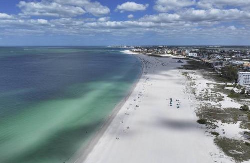 Treasure Island House | 323 - Island Inn