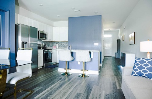 Little River House | 3BR/2.5 Bath Townhome Golf Sim, Theatre by NMB Sport Complex