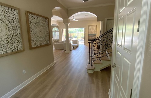 Vamo House | 4 bedroom, 6 bath, 10 min from Siesta Beach