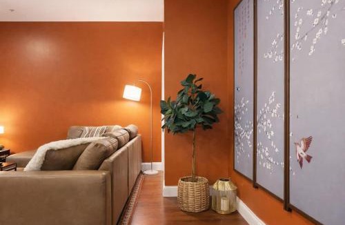 Chinatown Apartment | 4 Beds Chinatown 2 King BR 2 BA Apt Central Walkable to Convention Center Reading Terminal