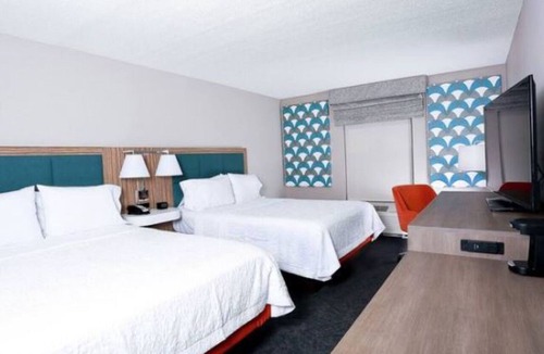 Wesley Chapel Hotel | 4 Hampton Comfort | Large Groups w/Fitness Center & Breakfast Included!