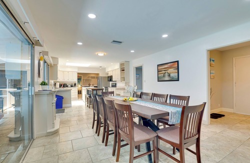 Orient Park House | 5 Mi to Busch Gardens Tampa Bay: Villa w/Pool!