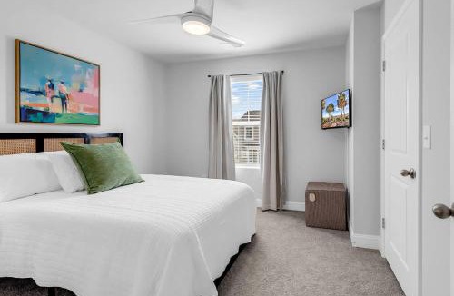 Little River Villa | 5 Mins to Beach and Golf 3BR with King Bed