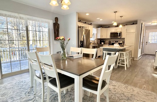 Gouldsboro House | 5BR Waterfront Kid & Pet Friendly Hot Tub /Playscape /Kayaks! [Ocean Oasis]