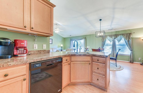 Longs House | 7 Mi to Cherry Grove Beach: Home on Grand Strand
