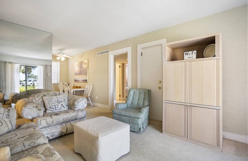 St. Petersburg - Clearwater Condo | 74 m² Condo ∙ 2 bedrooms ∙ 4 guests