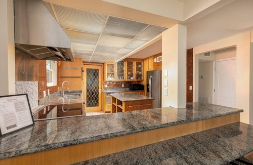 Sunset Beach House | 8602 W Gulf Blvd