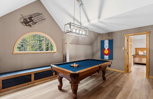 Christie Heights House | 9 BDR Close to Main Street with Secluded Hot Tub