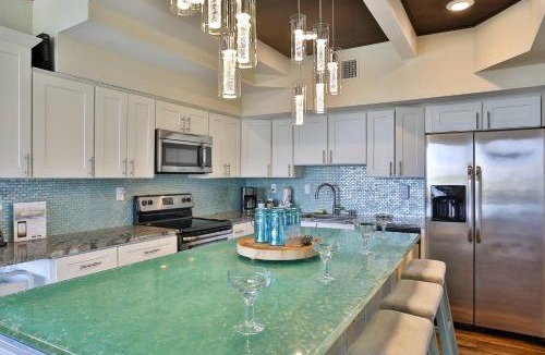 Sunset Beach House | A-301 - Mansions By The Sea