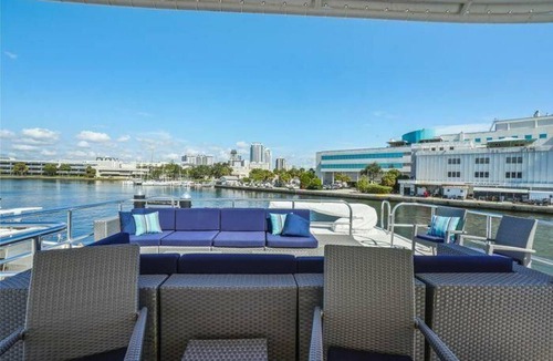 St. Petersburg Boat Rental | A 90 foot luxury yacht offering intimate dockside gatherings and curated overnight stays on Tampa Bay. A place where luxury meets soul.