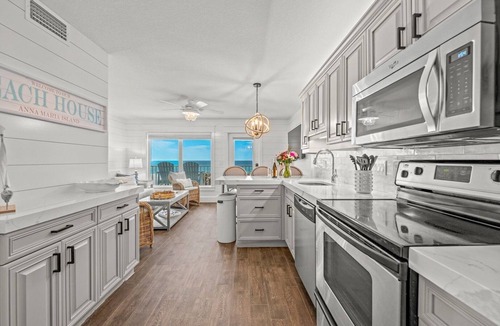 Bradenton Beach Condo | A Beach Dream 5 ~ BeachFront ~ Yes, That'S Your View! ~ Specials ~