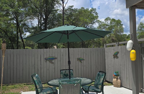 Citrus Springs Apartment | A Hidden Treasure: Spacious Studio with private entrance. Guests hate to leave.