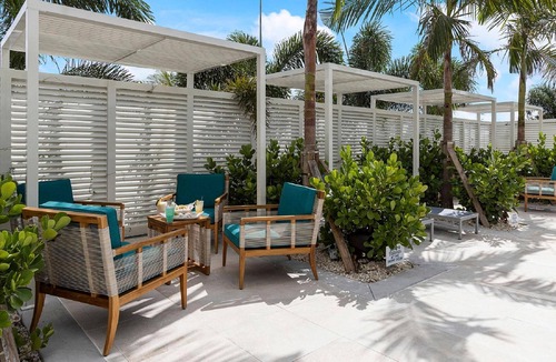 Whitney Beach Apartment | Accessible King-Bed Room w/Balcony, High-Speed Internet, & Neal Preserve Views