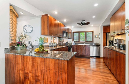 Kahaluu Bay House | 🏖️Air-Conditioned Ocean Front Hawaii Townhome! | Sleeps 6