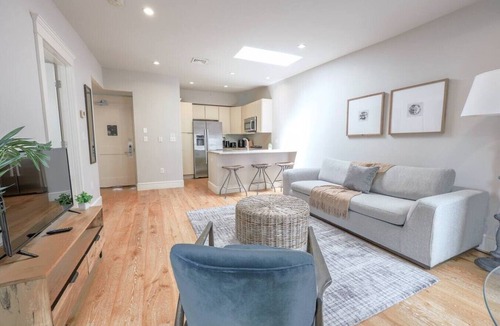Back Bay Apartment | Airy & Bright 1BR | Newbury St, Back Bay