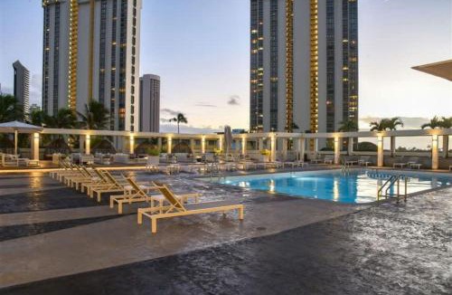 Ala Moana Apartment | Ala Moana