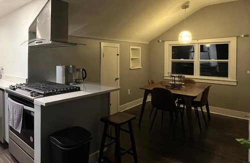 Wildwood Apartment | Allegheny Riverside One Bedroom Suite