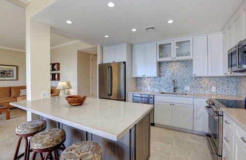Wailea Condo | Amazing Remodeled Oceanfront Escape – Makena Surf F-202 with Spectacular Views!