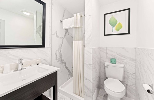Stonington Hotel | Americas Best Value Inn Stonington Mystic