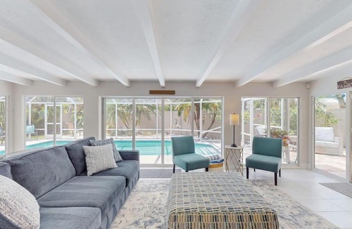 Ringling Estates House | Anything Is Possible