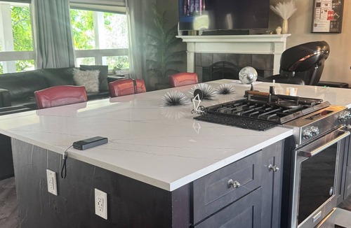 Parkland House | ~AWESOME AIRPARK HOME~ with Great amenities-3 bedroom 2 level large home