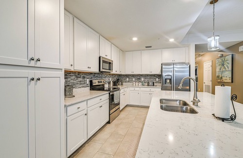 Lakewood Ranch Condo | Balcony w/Course View: Lakewood National Getaway