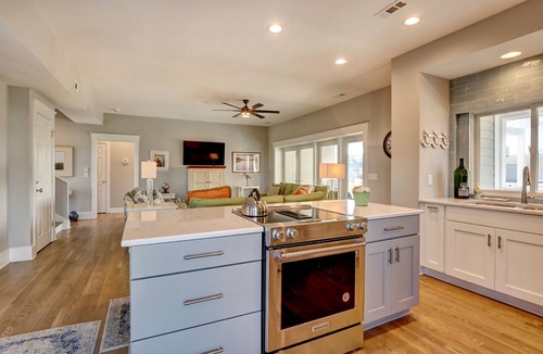 South Beach House | Bald Head Island. Oceanfront 2nd Row. 4 bedrooms. 3.5 baths. BHI Club access.