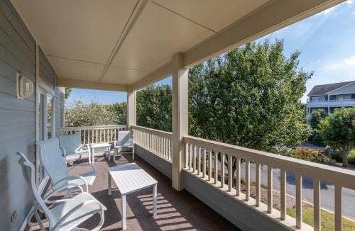 Heron Harbour Isle House | Bayside Haven