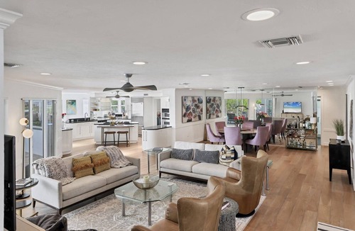 Sarasota House | Bayview Paradise by FVC
