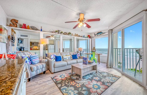 Belleair Beach Condo | BBC213- Gulf-Front Condo with Beach Access & Heated Pool | Belleair Beach