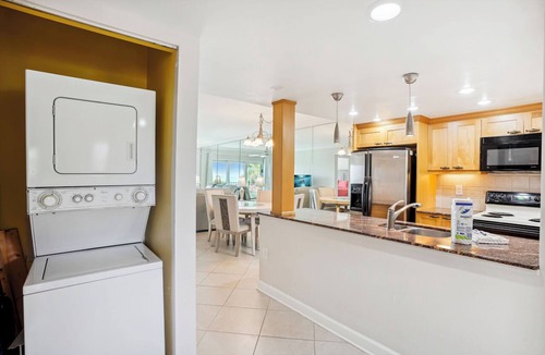 Sunset Beach Condo | Beach Front Balcony -Updated Interior - Pool, Hot Tub, and More! Land's End 7-20