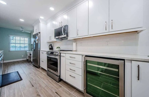 Belleair Beach Condo | Beach Happy in Belleair Beach
