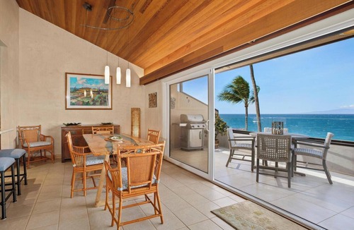 Wailea Condo | Beachfront Condo – Location, Location, Location