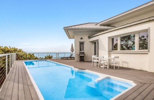 Boca Grande House | Beachfront Sanctuary Luxury 3 Bedroom Home with Pool