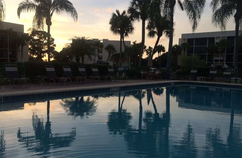 Trailer Estates Condo | Beautiful 2 Bedroom Condo Overlooking IMG Academy Golf Course