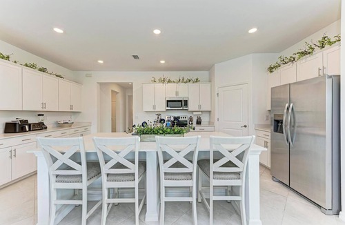 Venice House | Beautiful 3-Bedroom Home with Pool in Venice, FL – Ideal Vacation Getaway!