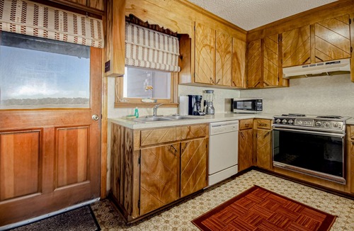 Holden Beach House | Beautiful Home Close to Beach w/Free WiFi, Central AC, Private W/D, Water Views