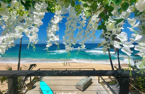 Pupukea House | Beautiful ocean views, just steps away from Banzai Pipeline