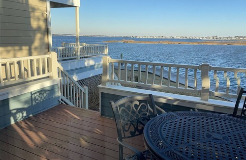 Heron Harbour Isle House | Beautiful sunsets on the bay