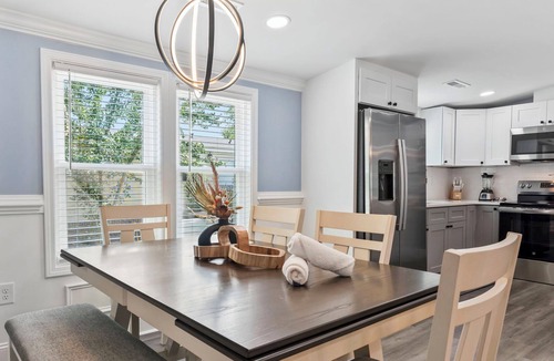 Little River House | Beautifully Renovated 4 Bedroom Home in Little River! Sleeps 8!