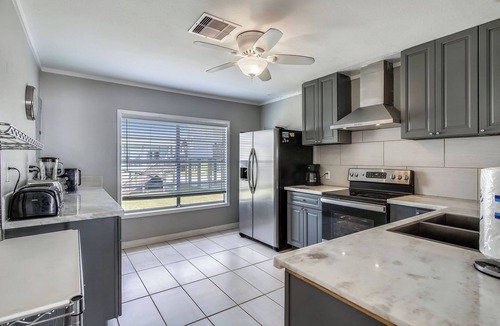 Bermuda Beach Cottage | Bermuda Beachfront by Ryson Vacation Rentals