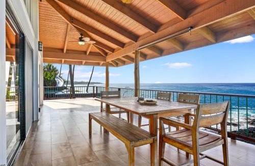 Kahaluu Bay House | Big Island Hale Kaheka 6592 by Coldwell Banker Island Vacations