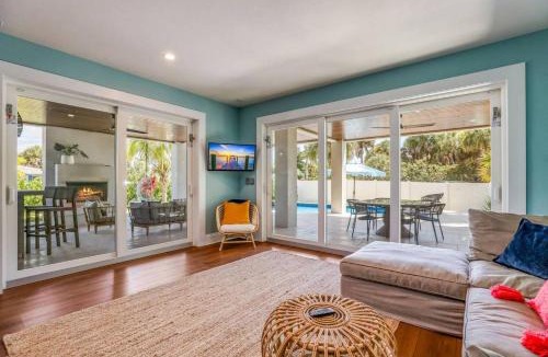 Anna Maria House | Bikini Bottom - 302 Spring Ave