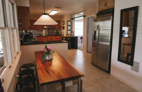 Roanoke House | Blue Ridge Modern Retreat Event-Ready 5BR Appalachian Views Near Roanoke