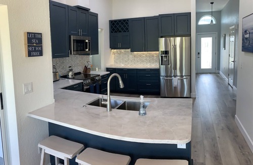 Port Charlotte House | Blue Tide Escape: Waterfront Home